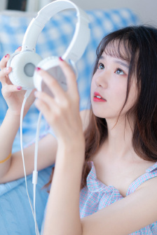 芳龄十六